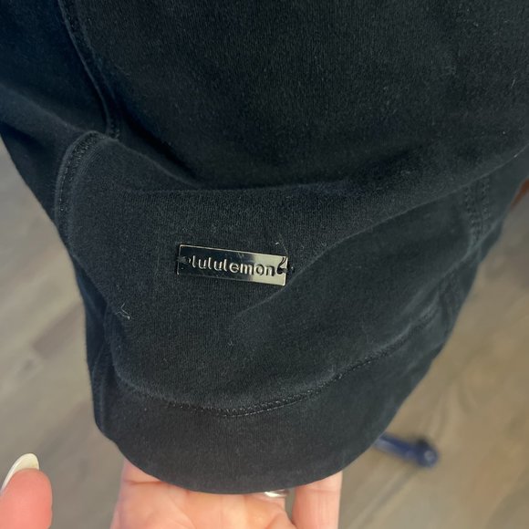Lululemon Women Method Wrap Jacket Snap Collar Thumb Hole Long Sleeves Black - Picture 4 of 8